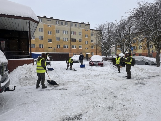 pomoc - odśnieżanie 